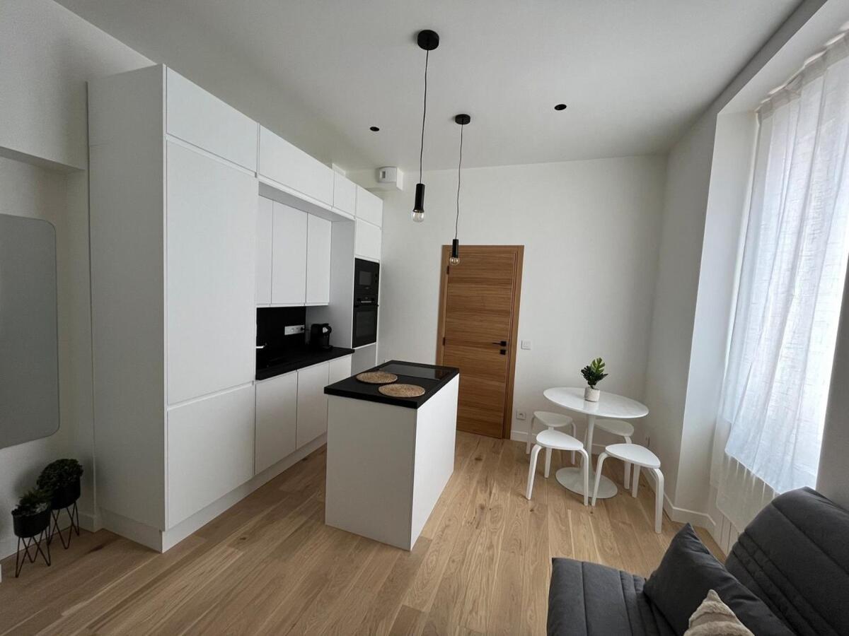 Appartement Cosy A 1 Min De Paris 샤랑통르퐁 외부 사진