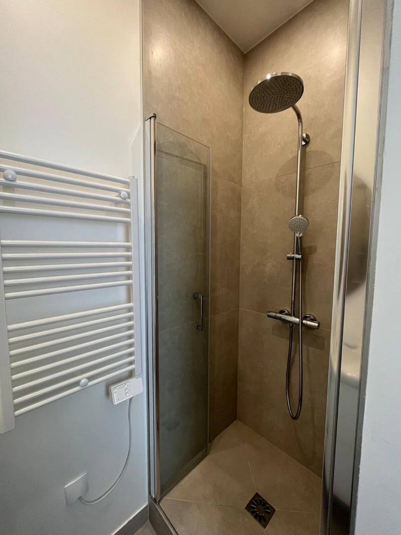 Appartement Cosy A 1 Min De Paris 샤랑통르퐁 외부 사진